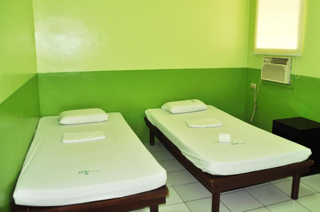 Gv Hotel - Lapu-Lapu City Room photo