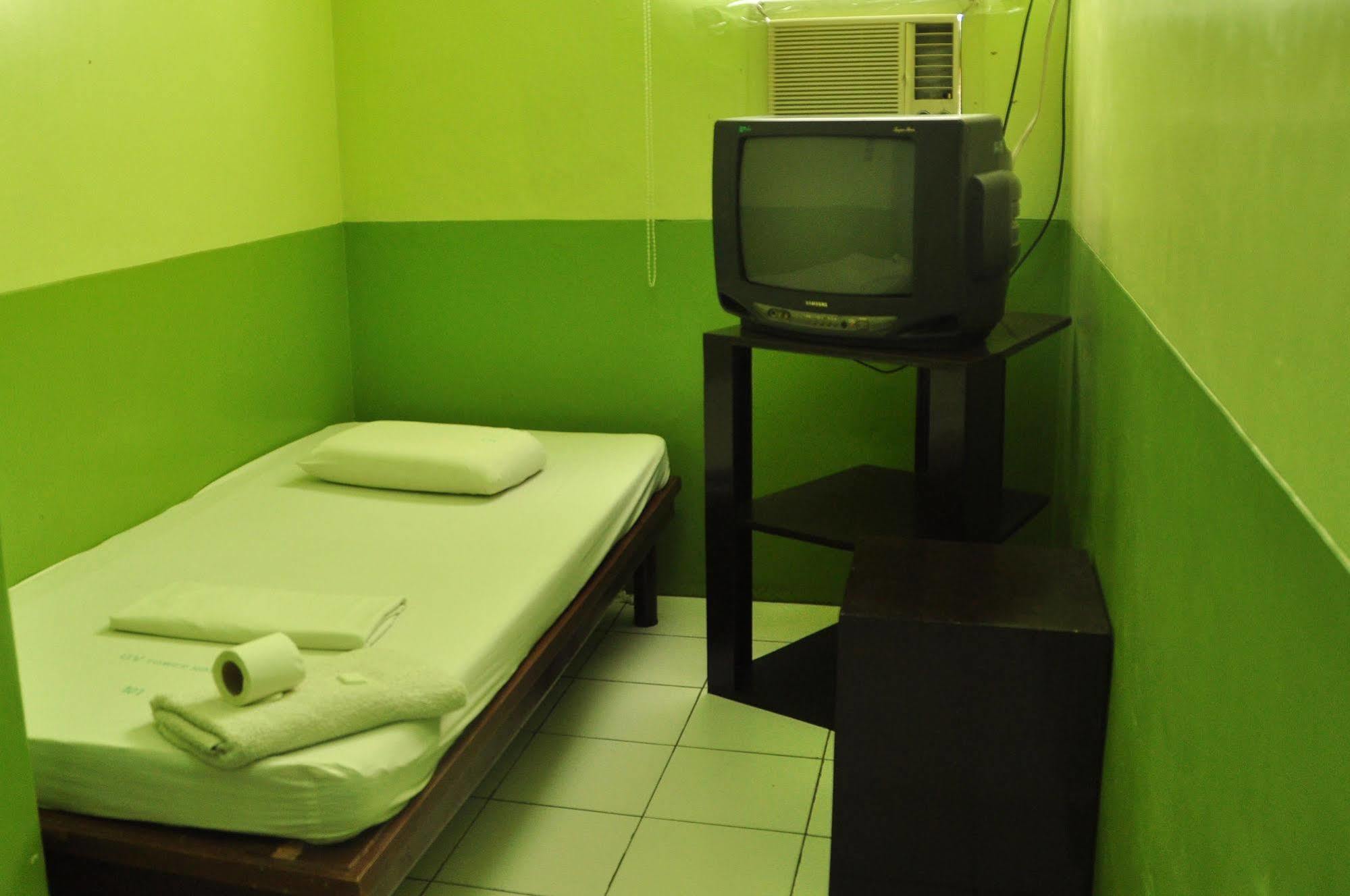 Gv Hotel - Lapu-Lapu City Exterior photo